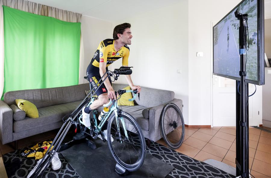 Tom Dumoulin virtuele Amstel Gold Race