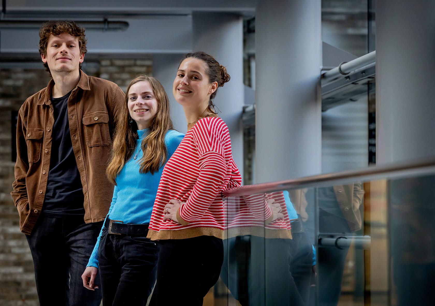 Foto van de nieuwste ANP-trainees: Jelle, Siska en Lieve